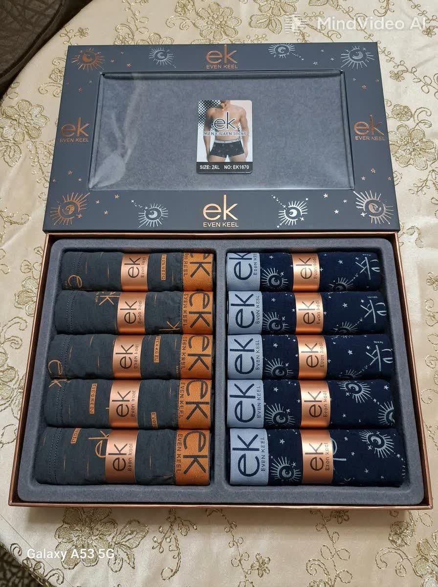 صورة بوكسر EVEN KEEL